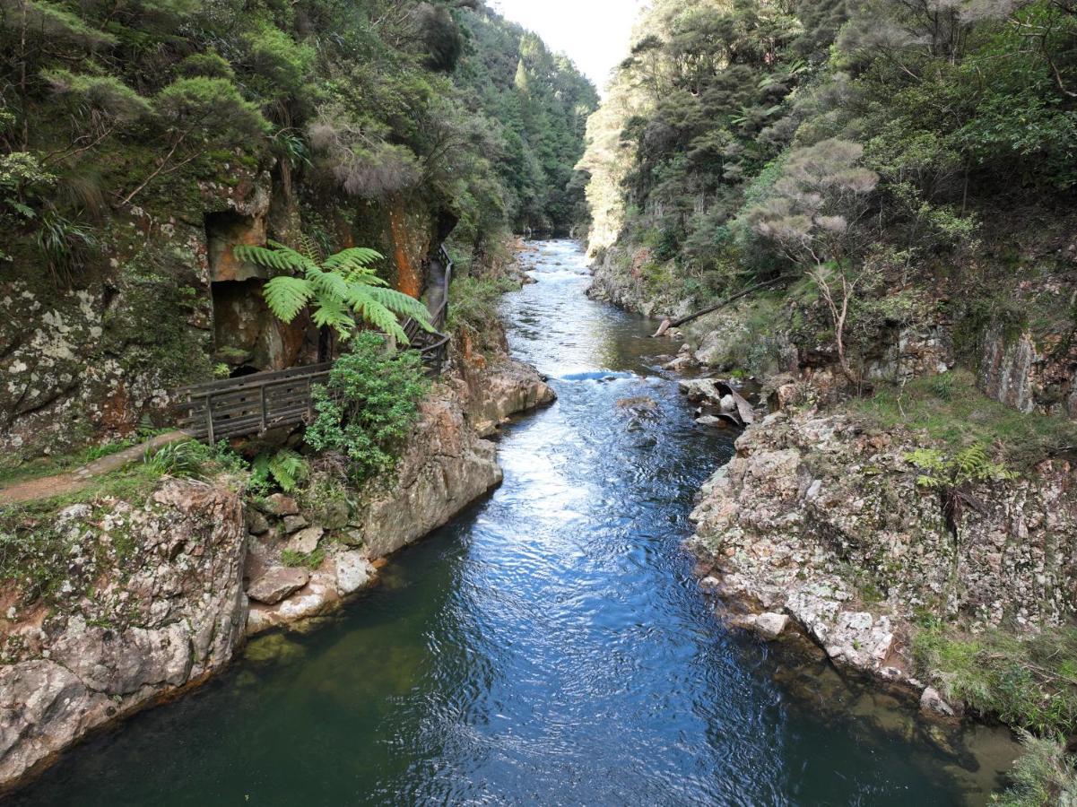 Riverside Accommodation Karangahake Exterior foto