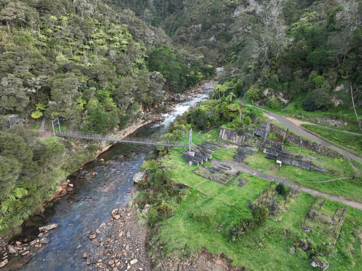 Riverside Accommodation Karangahake Exterior foto